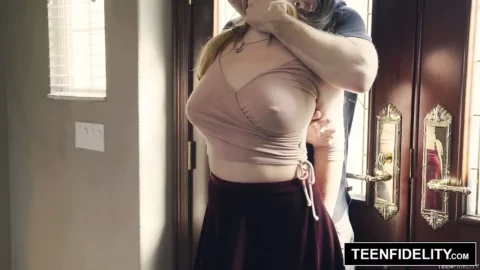 TEENFIDELITY Fresh teen Creampied in her First Scene