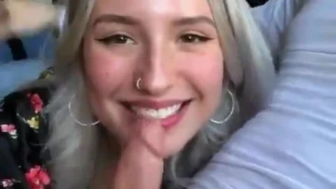 fill her mouth with cum