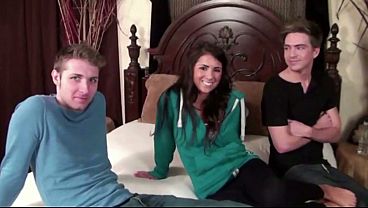 Casting Evi Fox threesome mmf
