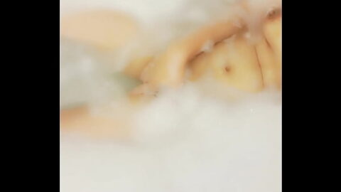 Super cute Phillipina caught masterbating in the tub