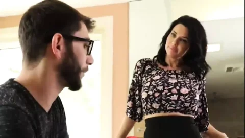 Lonely Mom takes charge