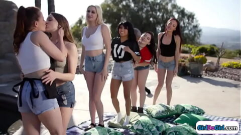 GirlDoGirl.com – Five hot lesbians line up to kiss their small tits bff.The petite brunette licks all five pussies.The babes facesits give oral and masturbate outdoors