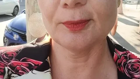 I come back from a party and come across a fan who loves milfs I suck him outside and he fucks my ass and cums my face