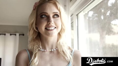 Chloe Cherry Enjoys A Hot Double Penetration Threesome