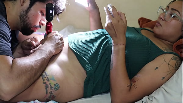 Tattooing rich pussy and paying with internal cumshot