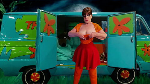 Mature Gilf Scooby Doo Velma double penetration fuck and creampie