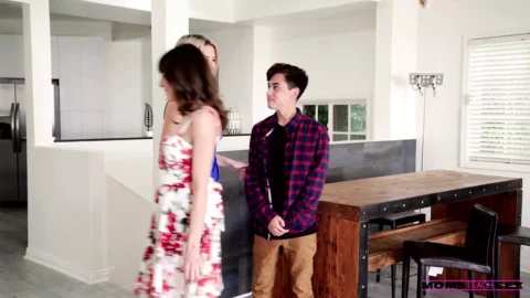 My Two Step Moms – S12:e6