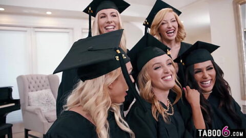 Photographer gets lucky with 5 luscious MILF sluts who wanted to fuck him