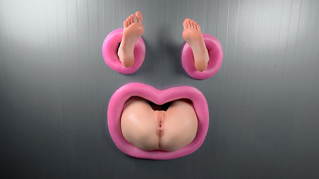 Gloryhole fuck that ass through the wall until her foot shake – pinkloving