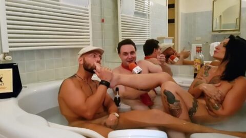 Andrea Diprè bathtub