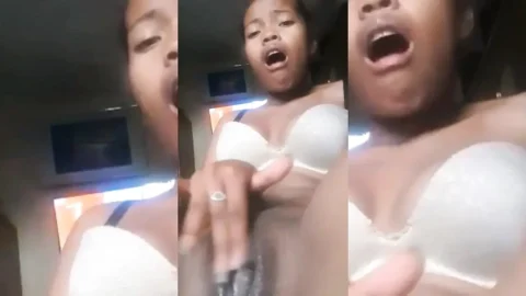 She She plays her excited pussy well her well excited