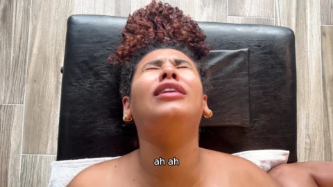 Erotic Massage Until She Squirt