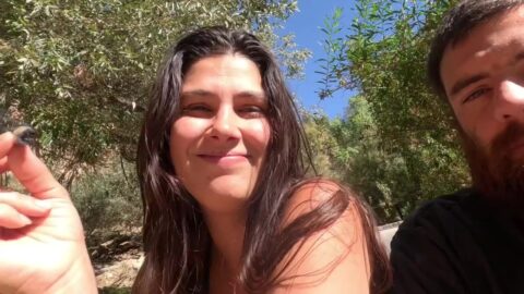 Friendly neighbor milf gets her throat pregnant.