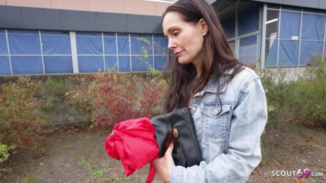 Skinny Austrian Mature Mia Moon talk to First Casting Fuck – GERMAN SCOUT