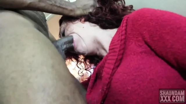 I put the bulge in her throat