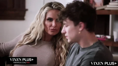 VIXENPLUS American MILF Episode 2 – A Behind the Scenes Look