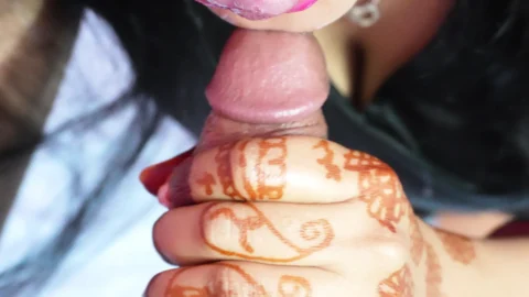 Bhabhi sucked my penis and water came out, how well does Bhabhi suck the penis, friend, better feeling.