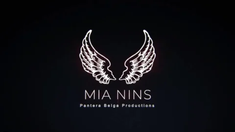 German Chris Liam Fucks Latina Mianins Hard