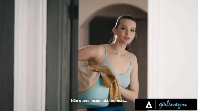 GIRLSWAY – Housekeeper Olivia Madison Caught Naughty Glimpses Of Her Bosses – PORTUGUESE SUBTITLES