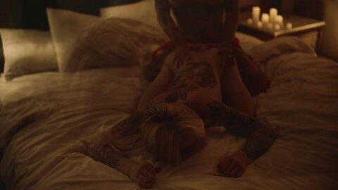 savannah von wylde dominates strap on chaos