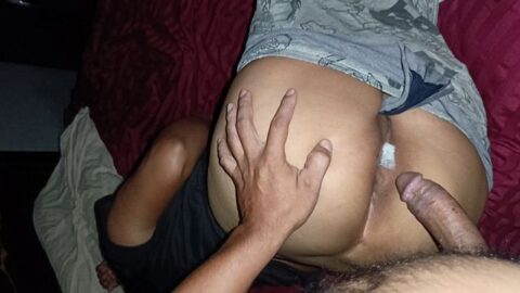 While fucking my daughter-in-law, I couldn’t resist the temptation and I came inside her hot cunt.