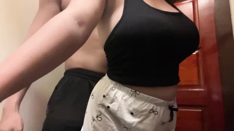 I Fuck My Bro’s Friend Backdoor