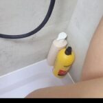 I made myself cum and pissing