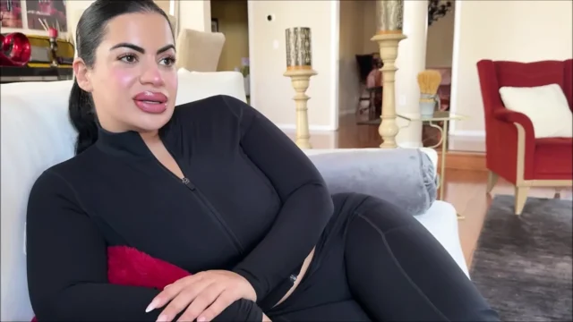 Thick Step Mom Cheats On Dad – Lissa Aires – Mom Comes FIrst – Alex Adams