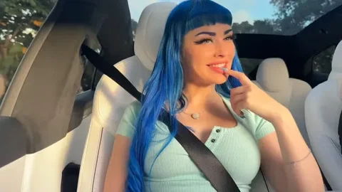 Curvy Model Pulls Over for Intimate Car Encounter