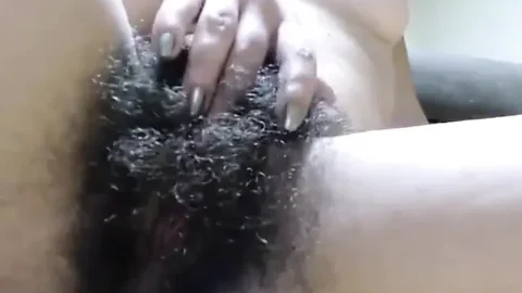 Play with My Bush on the Floor