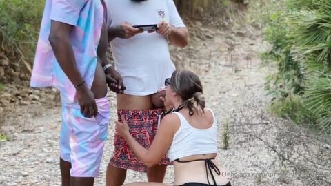 Behind the scenes on holiday. Sun, sea and fucking outside