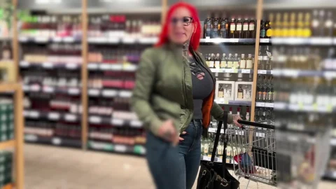 Spontaneous sex date,He won’t forget this purchase in a hurry