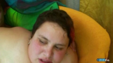 The greedy bbw got herself a facial jet after leaking out so much raw lust