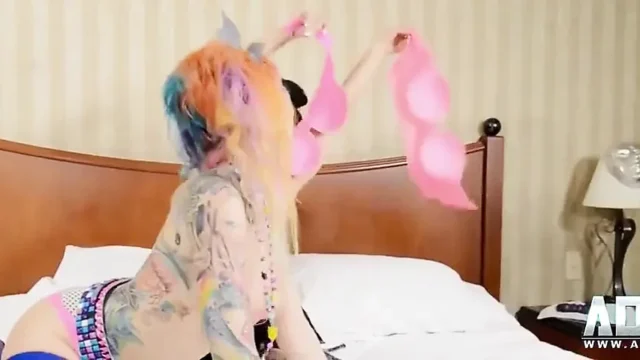 Extreme Squirting Qc HD