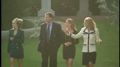 MILFs Get Screwed Till Orgasm in an Outdoors Threesome