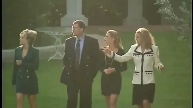 MILFs Get Screwed Till Orgasm in an Outdoors Threesome