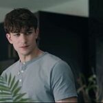 Parker Joins Derek and Ivy for a Wild Freeuse Kitchen Threesome