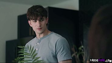 Parker Joins Derek and Ivy for a Wild Freeuse Kitchen Threesome
